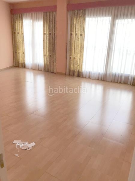 Foto dee7e35d-672c-4b16-ba66-90d6df641ec5. Rent business premise with heating in Villalba Estación Collado Villalba