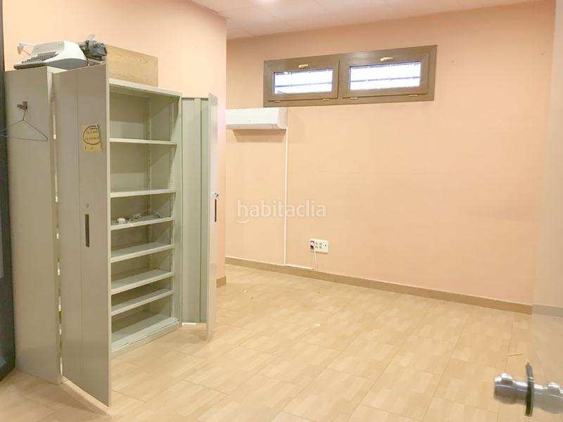 Foto bc5694b3-cca3-4257-b6d5-7b8b59d2101d. Lloguer local comercial amb calefacció a Villalba Estación Collado Villalba