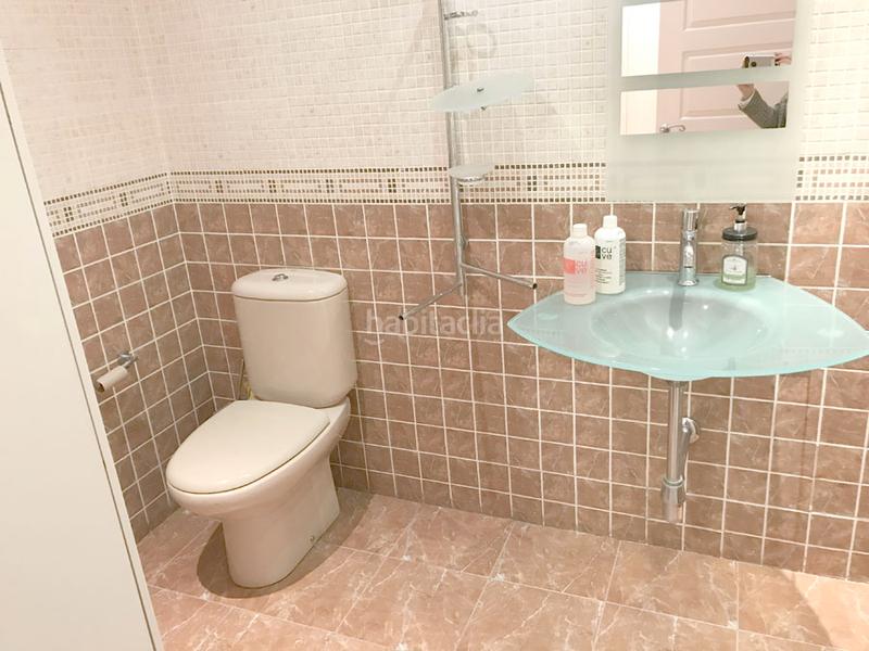 Foto c4cd9c3a-d458-4ad7-ad89-3dc5498c502e. Local comercial en calle clara campoamor 14 local en venta en Collado Villalba