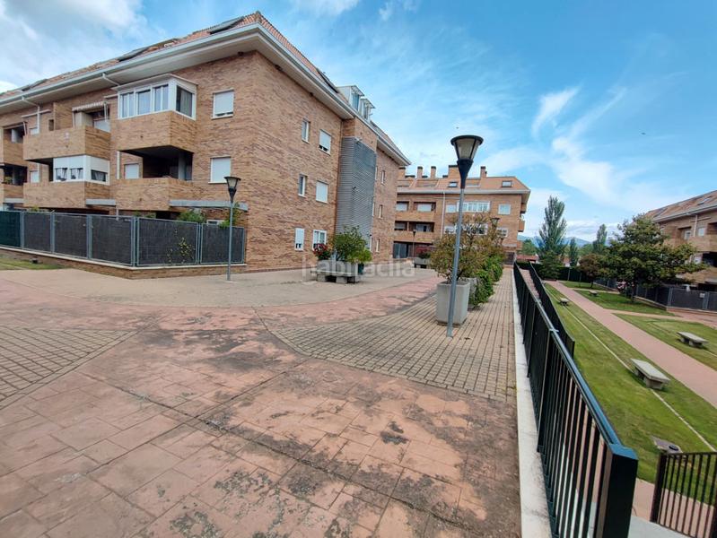 Foto 879f4cd6-440c-4628-aa2d-858ac2bf9b70. Apartament a calle isla de lobeira 106 a Parque de la Coruña-Las Suertes Collado Villalba