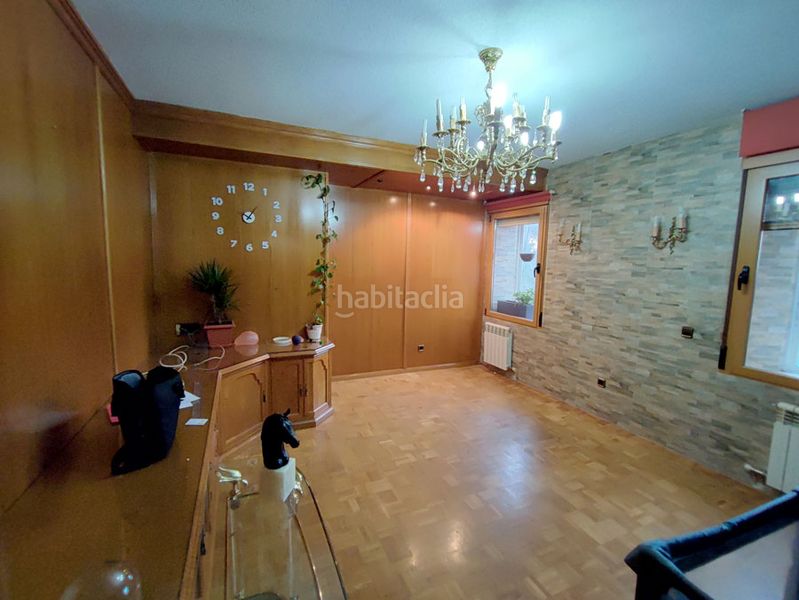 Foto c1d1650e-4ce5-4dcc-955b-d56358542e6b. Pis amb calefacció a San Lorenzo - San Marcos Segovia