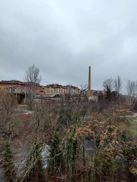 Foto f08d42ad-c010-4135-84e1-25cc96c87cba. Pis amb calefacció a San Lorenzo - San Marcos Segovia