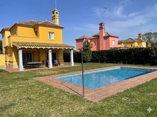 Affitto Chalet in Novo Sancti Petri. Magnífica vivienda en alquiler de larga temporada en pleno entor