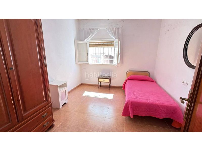 Foto eddc3af5-8471-44f0-839b-aa36f6a2430d. Casa a Núcleo urbano Chiclana de la Frontera
