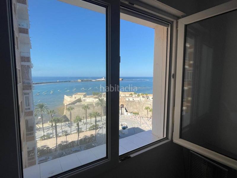 Foto 798fbc97-3dca-4dc1-bb2c-89459d94a961. Appartement avec parking dans La Caleta - La Viña Cádiz