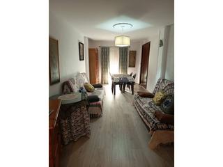 Location Appartement  Barrosa. Se alquila por larga temporada vivienda a 3 km de la playa de la