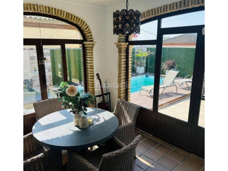 Foto ece1731f-25ba-4e06-b420-74f12c8e860e. Xalet amb aparcament piscina a Las Lagunas - Campano Chiclana de la Frontera