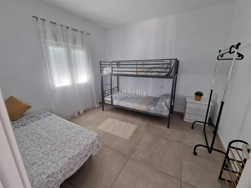 Foto df8a44c3-21a2-4e92-8f8f-d8d37877b44d. Miete etagenwohnung mit parking in Las Lagunas - Campano Chiclana de la Frontera