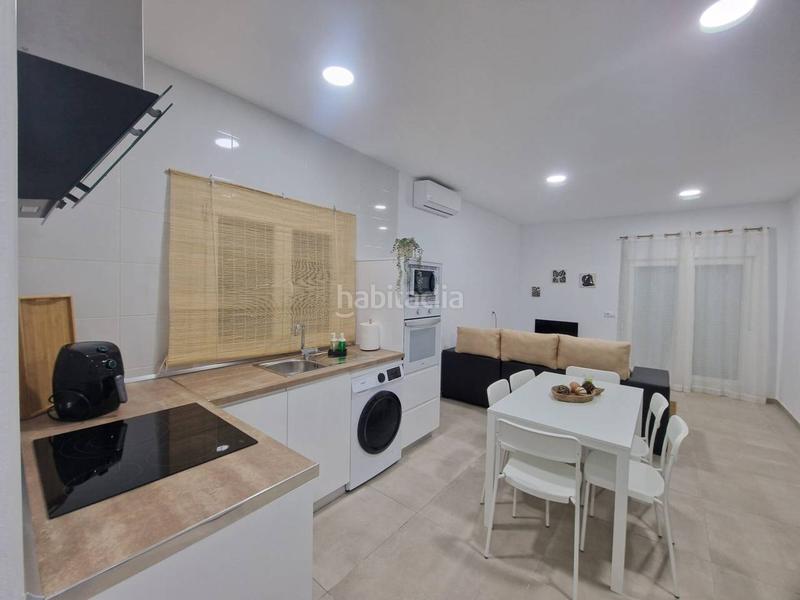 Foto 866b8e95-992d-459e-bae8-7979e33f7795. Rent flat with parking in Las Lagunas - Campano Chiclana de la Frontera