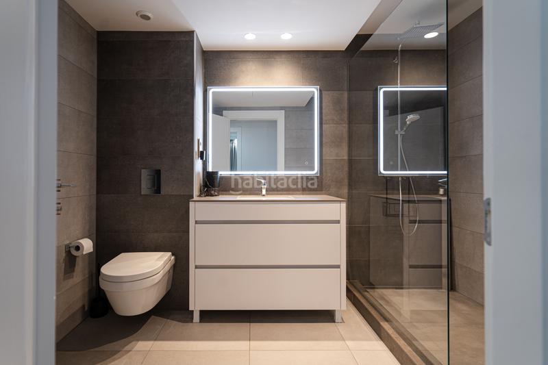 Foto 493967e5-19cf-4482-99bb-28a71c3e5888. Location duplex avec chauffage parking dans Centre Castelldefels