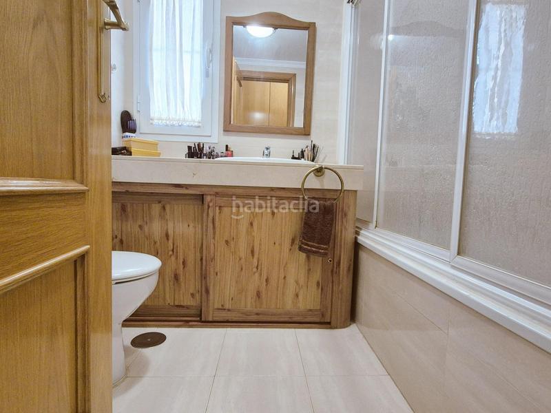 Foto 64f0bf28-4c67-4e0c-b98e-26946284ed75. Reihenhaus mit heizung parking in Los Pacos Fuengirola