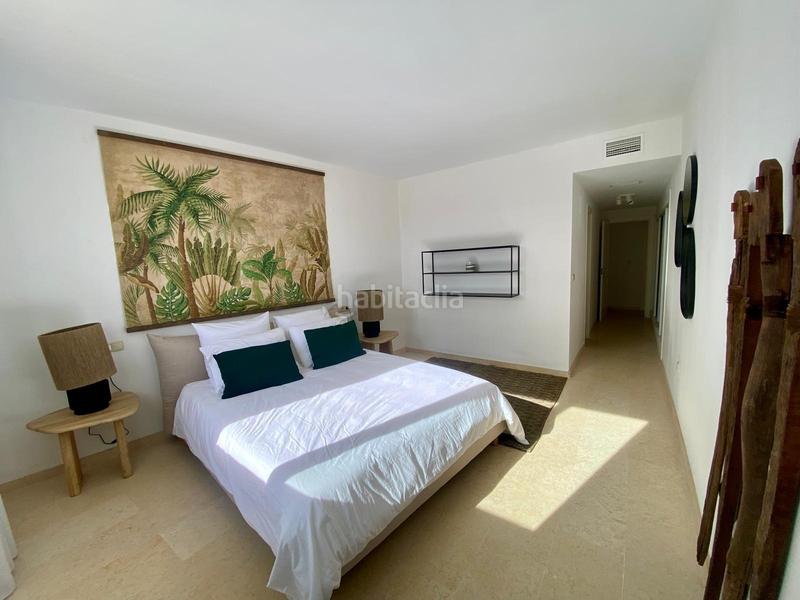 Foto 87735b8d-f7f5-44ce-960b-ef5ee63e5d2f. Dachwohnung mit heizung parking pool in Elviria Marbella