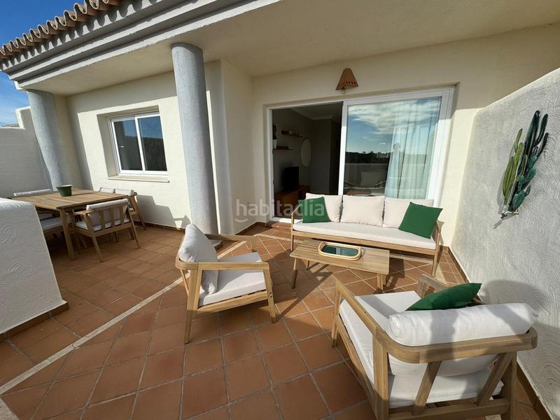 Foto d673c3f1-00f9-48cf-b404-5a13f74390c6. Dachwohnung mit heizung parking pool in Elviria Marbella