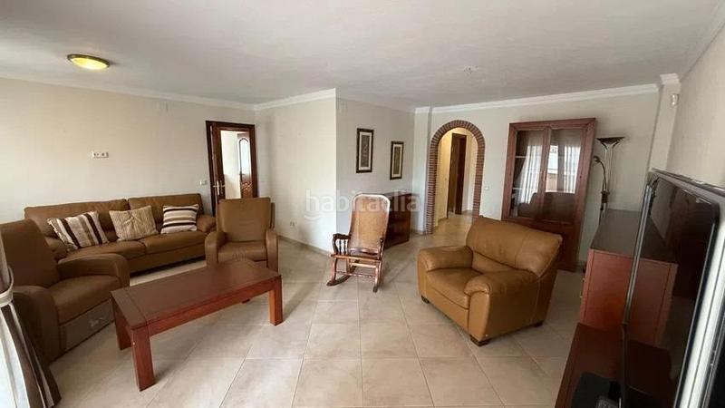 Foto 721577f0-c376-41e6-89e0-f4cfabefe197. Apartamento espectacular piso de 3 habitaciones, con terraza y piscina comunitaria. buena ubicación. una propiedad para disfrutar del clima d en Fuengirola