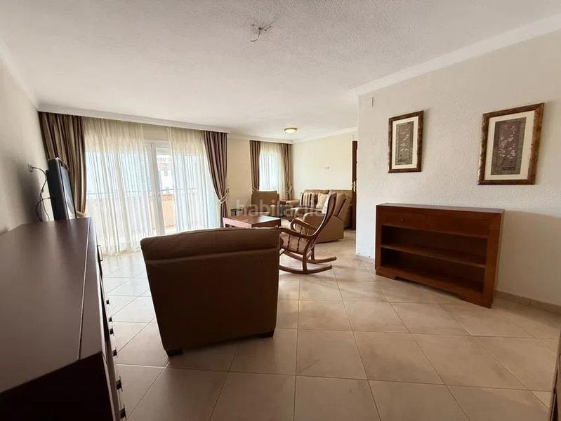 Foto 859977a5-c502-49be-b374-c1878a97b7fb. Apartamento espectacular piso de 3 habitaciones, con terraza y piscina comunitaria. buena ubicación. una propiedad para disfrutar del clima d en Fuengirola