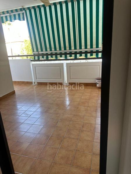 Foto 8c0a332f-99af-4983-9b95-24586d44520f. Apartament amb aparcament piscina a La Carihuela - Los Nidos Torremolinos