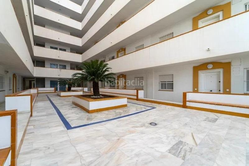 Foto bc7bd0dc-4d88-4c1c-a300-7b51825e6e70. Piccolo appartamento con piscina in Castillo Sohail - Myramar Fuengirola