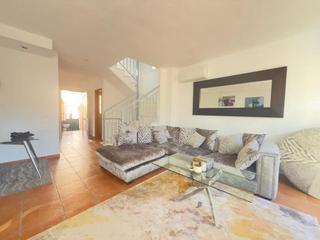 Maison jumelée  Agustina de aragon. Casa adosada en fuengirola  espacio, privacidad y elegancia en u