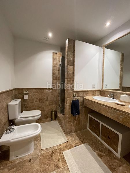 Foto d89c0ead-c5ce-44c0-aef4-3276e9b0650e. Pis amb calefacció aparcament piscina a Benatalaya Estepona