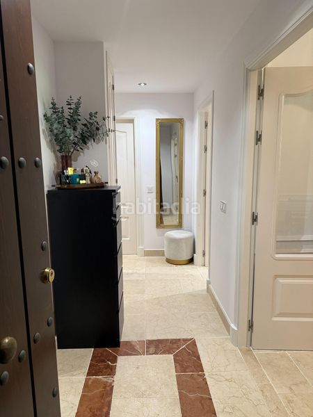 Foto f65d2edd-4ac2-4652-bd0c-268deb6c6888. Pis amb calefacció aparcament piscina a Benatalaya Estepona