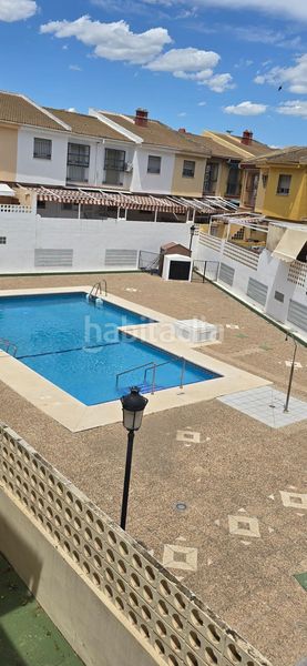 Foto 1b70f318-4ea8-48f7-8579-93b34ddefe3f. Casa bifamiliare con riscaldamento parcheggio piscina in Málaga