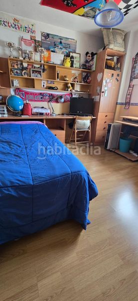 Foto a1f5b84c-1b6e-46ee-a4fd-43012d31528b. Casa bifamiliare con riscaldamento parcheggio piscina in Málaga