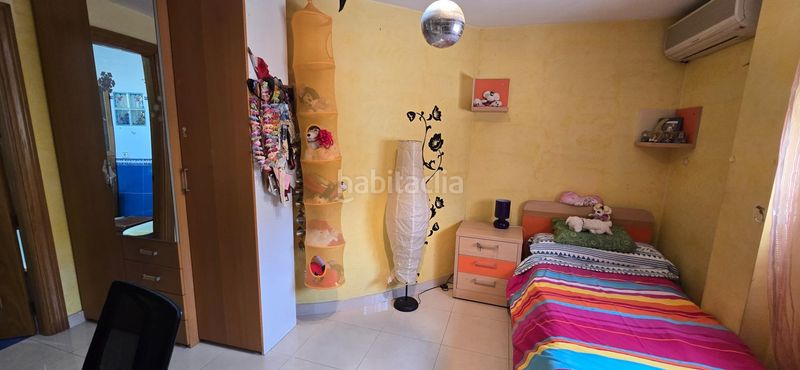 Foto aa3e48ac-0111-4e91-873c-c7b11804dc5a. Casa bifamiliare con riscaldamento parcheggio piscina in Málaga