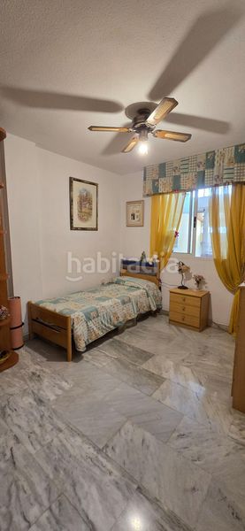 Foto e328cebd-c6fd-4fce-a90b-093f34bf1abb. Casa bifamiliare con riscaldamento parcheggio piscina in Málaga