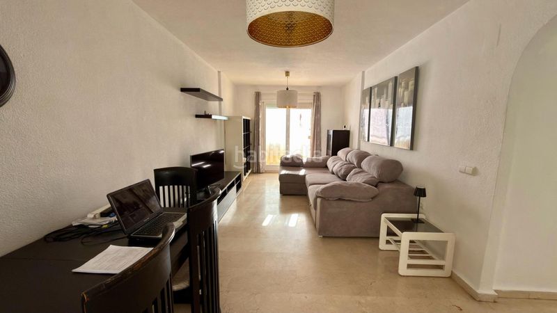 Foto 6635f704-3460-497f-8119-a62ff570305f. Apartament amb calefacció aparcament piscina a Zona Centro Comercial Torrequebrada Benalmádena