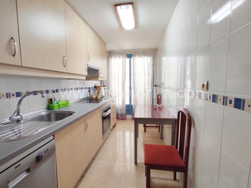Foto d68b4c34-6913-476e-9e51-f5513ab686c7. Alquiler piso en calle puerta del mar 3a en El Tomillar Torre del Mar
