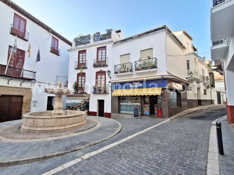 Foto 073530f0-decc-4639-b324-bda988c8bc42. Casa a Centro Histórico Vélez - Málaga