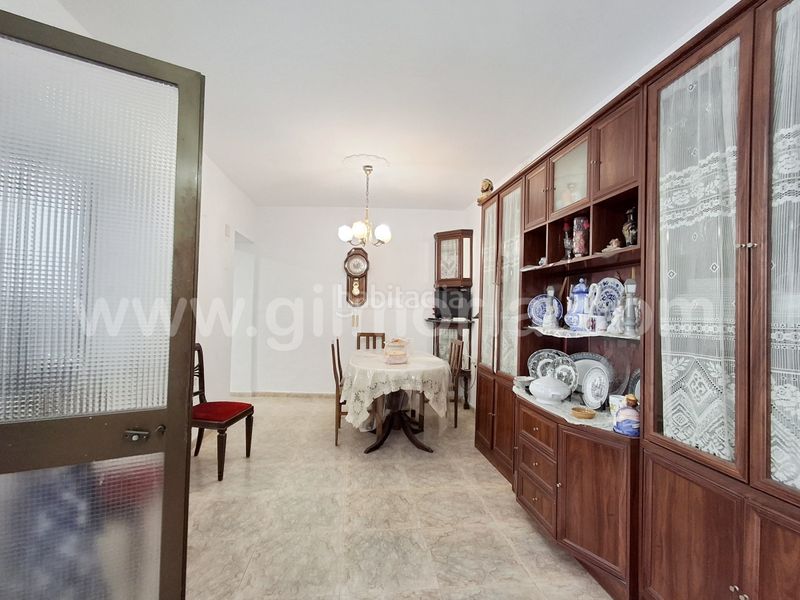 Foto 4fe29171-fce0-4fb7-ba5c-6b3068fc2751. Casa a Hispanidad - Vivar Téllez Vélez - Málaga