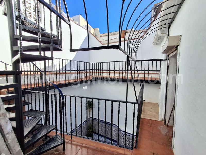 Foto 5f9b173d-50f5-4461-b0d8-89076c6628f1. Casa a Hispanidad - Vivar Téllez Vélez - Málaga