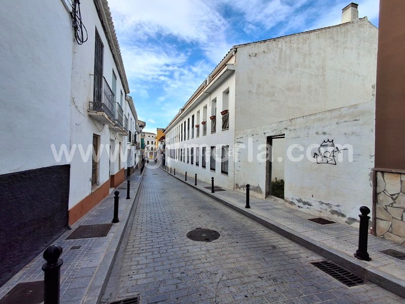 Foto 2e4e34c0-08bd-4fcb-a52f-9d490af95440. Terreny residencial a Centro Ciudad - El Carmen Vélez - Málaga