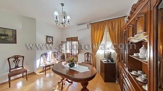 Appartement  Calle cruz verde. Piso en planta baja en buena zona