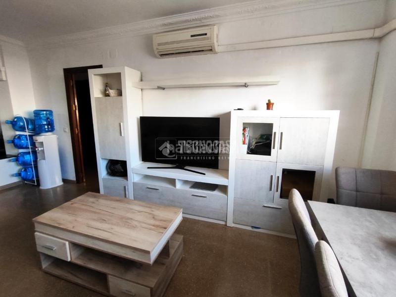 Foto 5b853d12-13ea-443c-9662-51b61d2e6b6f. Piso  en venta en Cobreros Viejo San Fernando