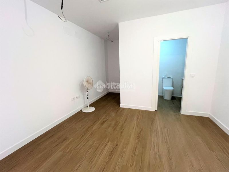 Foto 23a61ded-98ea-453d-b022-90481e92b528. Casa aparellada a Cobreros Viejo San Fernando