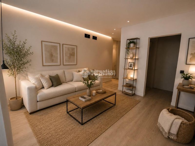 Foto 41a02344-e430-4a79-ad5f-da6784d01ff6. Casa aparellada a Cobreros Viejo San Fernando