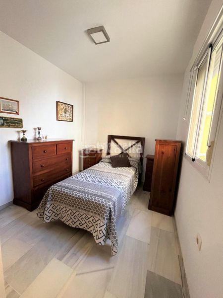 Foto 177a1f8c-9501-45a1-8630-d5f5b99e6e9b. Casa aparellada a Camposoto - Gallineras San Fernando