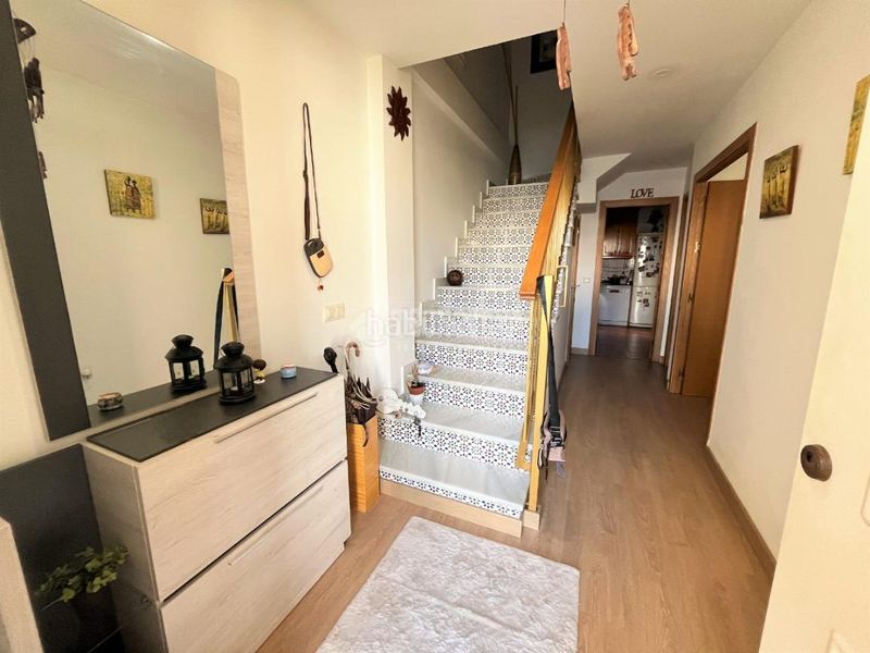 Foto dba325c1-7f70-4a3b-8e93-d031e1716dc6. Casa aparellada a Camposoto - Gallineras San Fernando