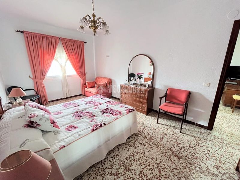 Foto 0dd8e937-2b32-4515-a47b-3d4451522b78. Casa aparellada amb aparcament a Camposoto - Gallineras San Fernando