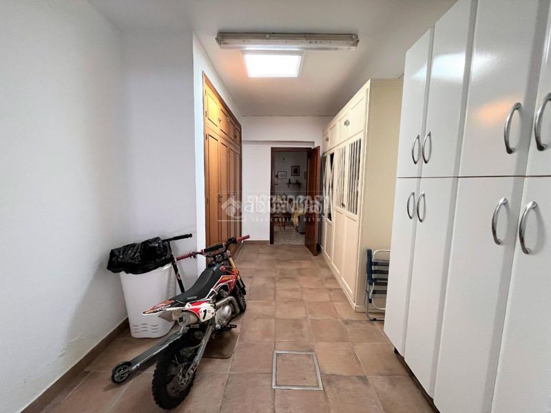 Foto 57f2d0a8-169f-4845-9c59-9b5f600379dd. Casa aparellada amb aparcament a Camposoto - Gallineras San Fernando