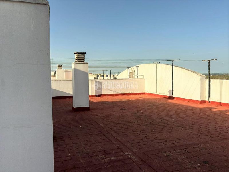 Foto 4e13884b-d473-4770-b254-c54b2b5db8b8. Pis amb aparcament a Ronda del Estero San Fernando