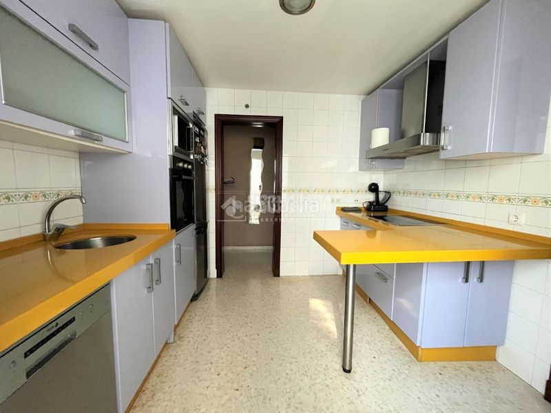 Foto bacefe6b-6f21-4fb4-8508-687bc8c339be. Pis amb aparcament a Ronda del Estero San Fernando