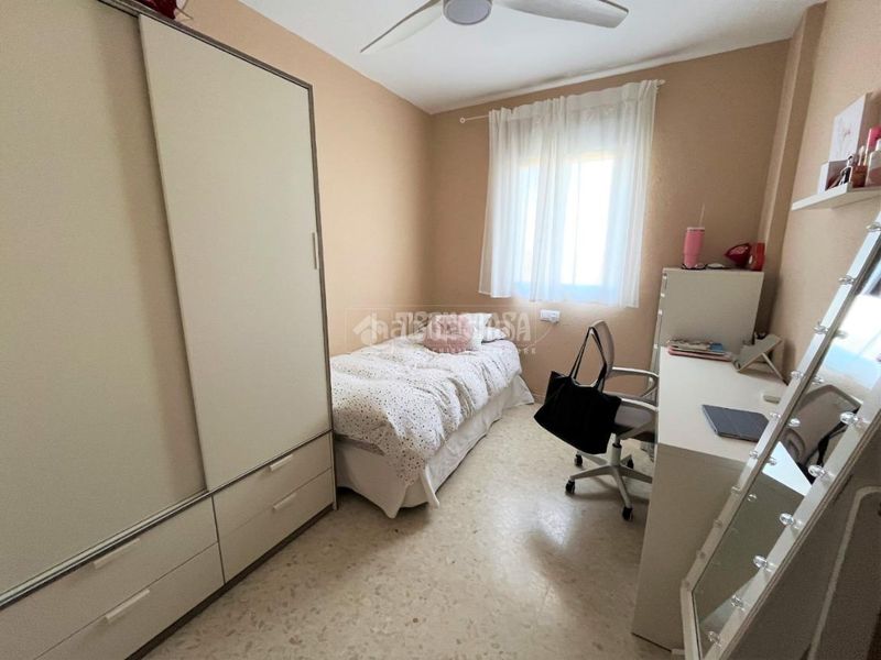 Foto da7cf40c-85b7-45bd-88ce-28b32b467164. Pis amb aparcament a Ronda del Estero San Fernando