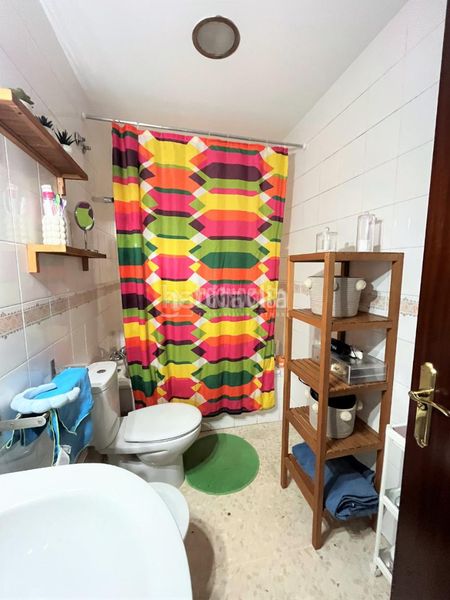 Foto f366405b-e598-4f04-98f3-2e20934091d5. Pis amb aparcament a Ronda del Estero San Fernando