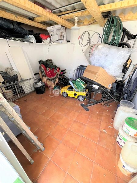 Foto b08ca2c8-8d6d-451a-b2f4-9ae34c455dc9. Casa aparellada a Camposoto - Gallineras San Fernando