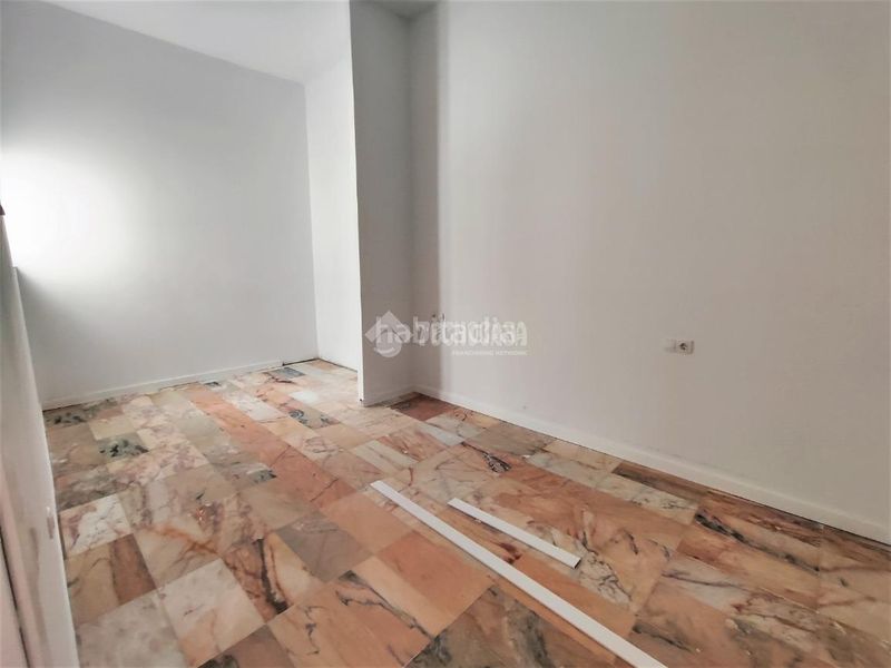 Foto 00deeea7-014e-402f-b67d-a66458b5e619. Piso  en venta en Barriada de Andalucía - Ardila San Fernando