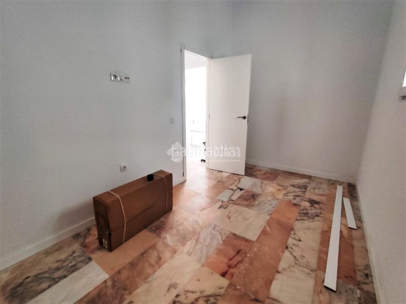 Foto 09764c0e-2f69-40b5-8929-81bbddee7f1b. Piso  en venta en Barriada de Andalucía - Ardila San Fernando