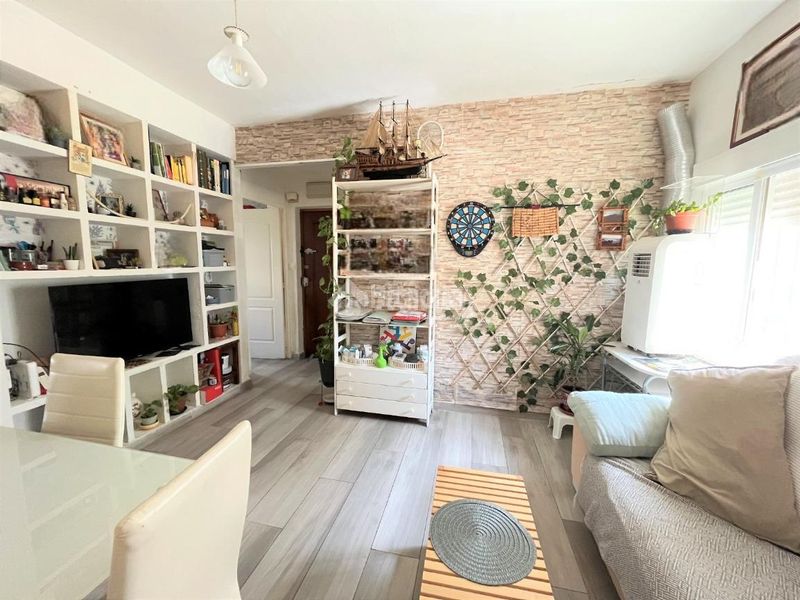 Foto ed7d0158-833d-479e-875b-969e76d3e4e2. Piso  en venta en Hornos Púnicos San Fernando